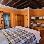 Lago Laux Hotel