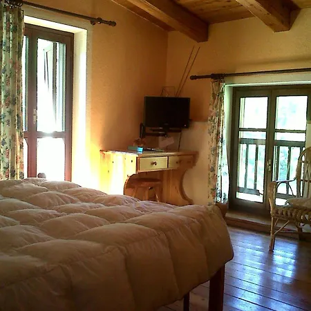 Lago Laux Hotel Fenestrelle