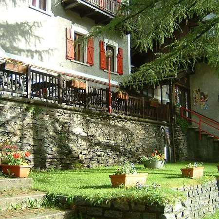 Lago Laux Hotel 3*